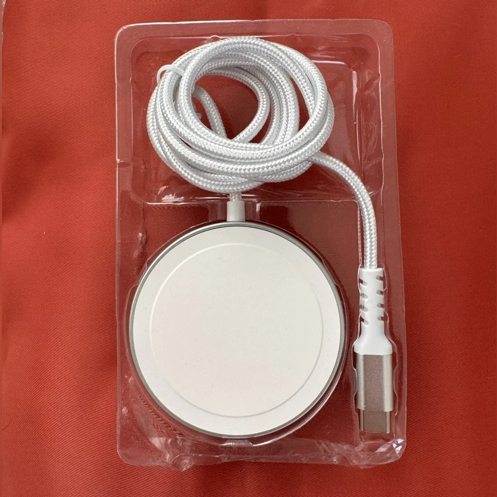 Celltronix Titanium Magnetic Wireless Charger